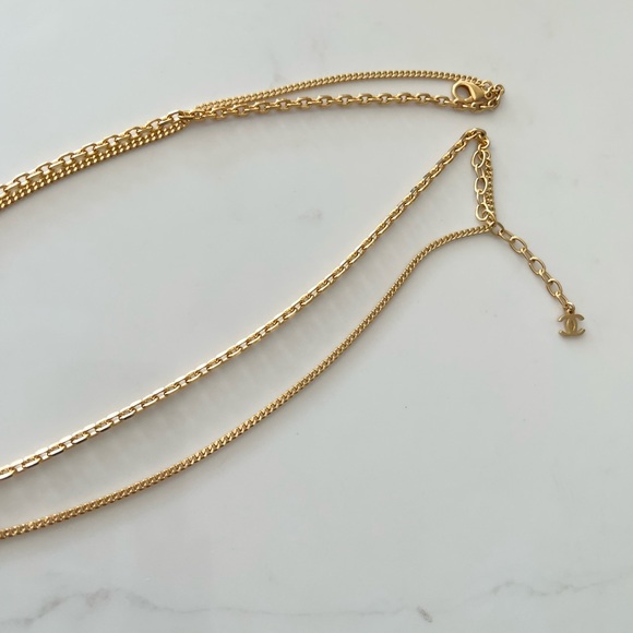 ❌SOLD❌CHANEL NECKLACE - Picture 2 of 6